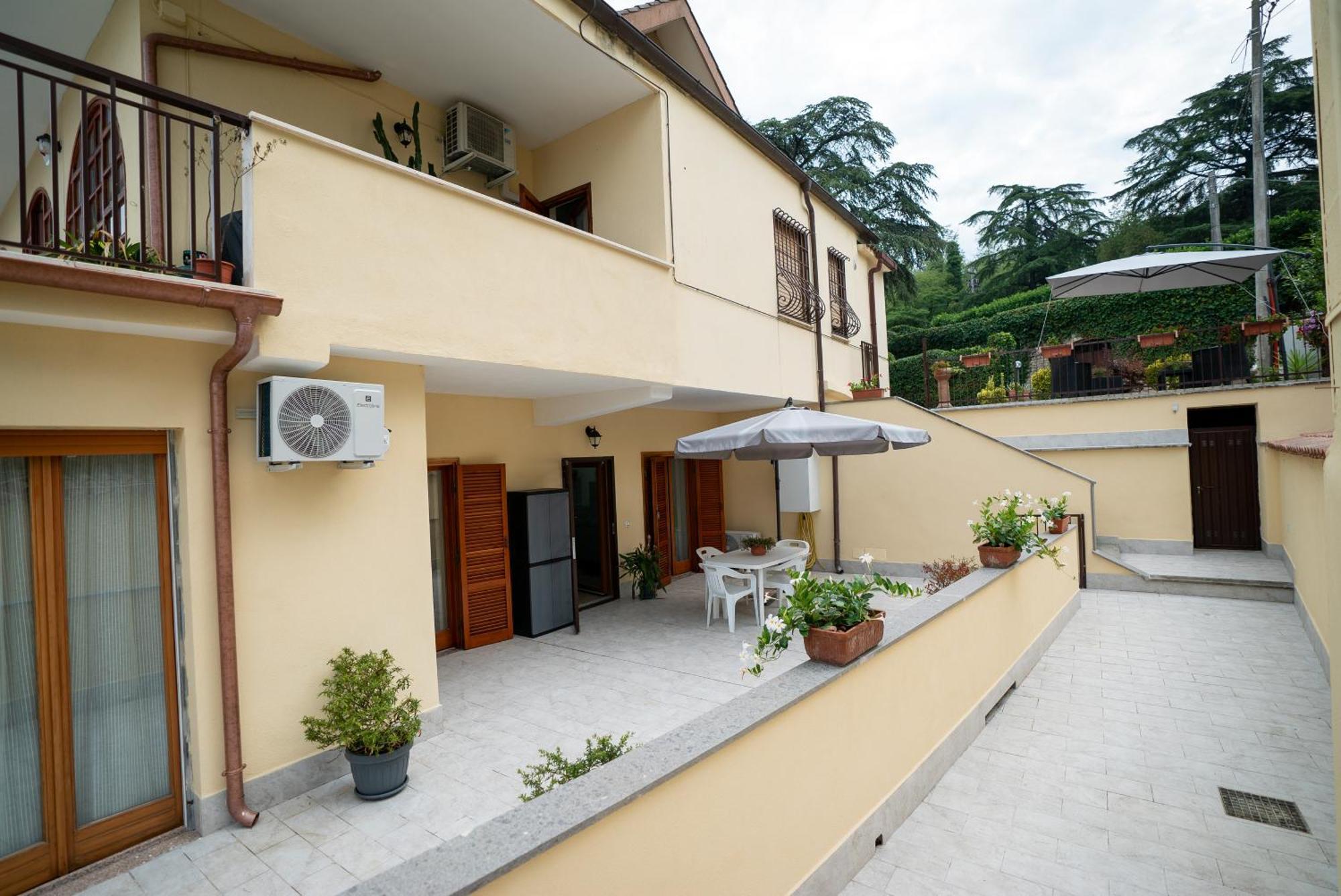 La Dolce Sosta Bed and Breakfast Campagnano Di Roma Exteriör bild